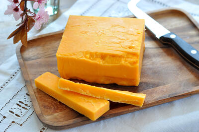 Sýr Cheddar LXF jemný - LYE CROSS FARM
