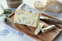 foto-10200018-Syr-Gorgonzola-dolce-DOP-BALLARINI-IMCO-06.JPG