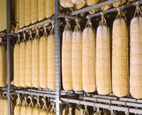 foto-10200027-Syr-PROVOLONE-Valpadana-DOP-piccante-06.jpg