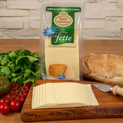 Sýr Gran MORAVIA -podobný Parmezánu - plátky 150 g