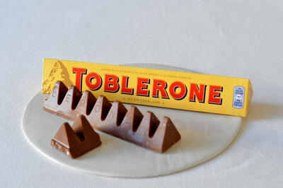 Čokoláda Toblerone - mléčná - 100 g