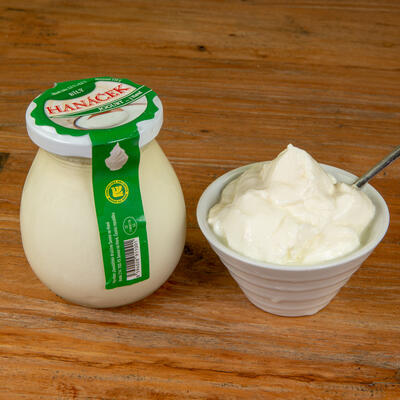 Jogurt bílý Hanáček - 230 g